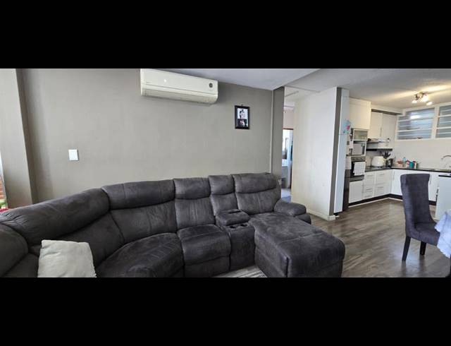 2 BEDROOM APARTMENT FOR SALE IN MUSGRAVE